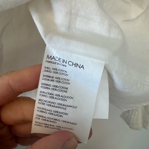 Club Monaco Linen Off The Shoulder Ruffle Bell Sleeve Crop Top in Cream 0 - Picture 11 of 13